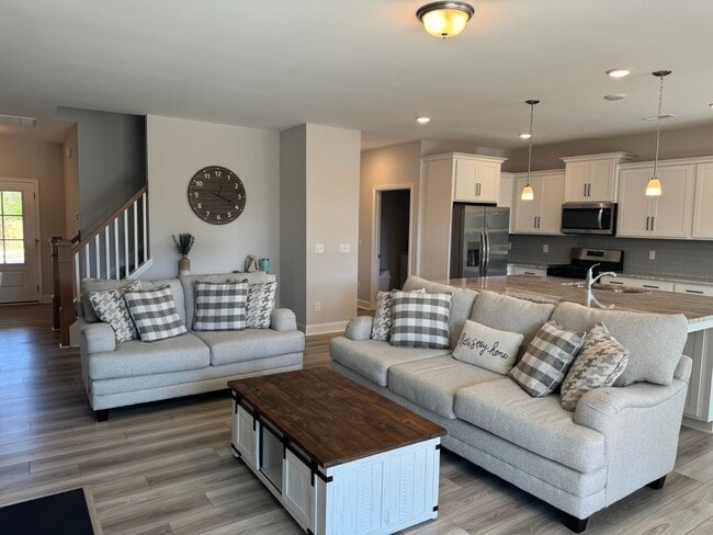 Foto del edificio - Welcome to The Terraces!