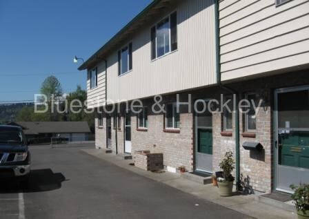 Foto principal - 15540 SE East Ave
