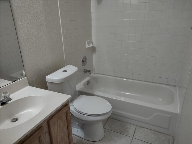 Foto del edificio - 8608 Devine Ln