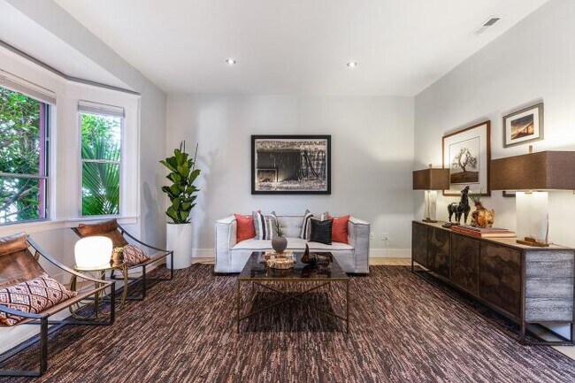 Building Photo - 2 bedroom in San Francisco CA 94103