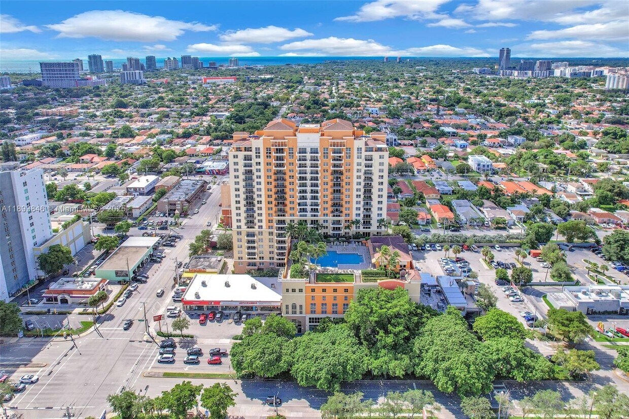 Foto principal - 3232 SW 22nd Terrace