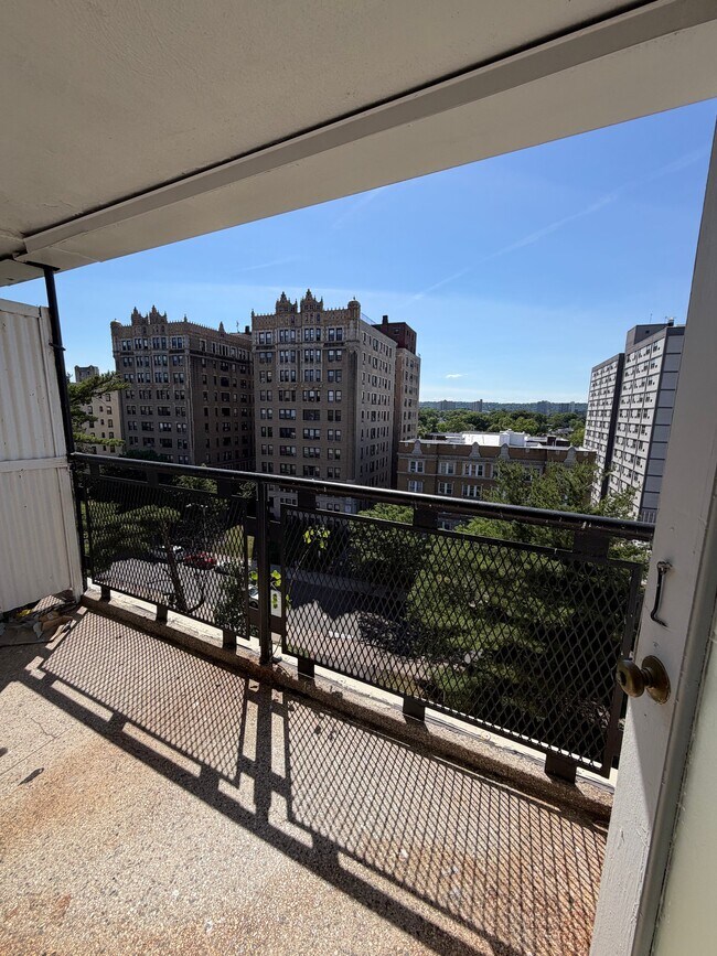 Foto del edificio - 56 S Munn Ave