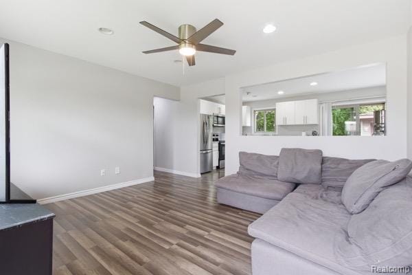 Building Photo - 4950 Windham Dr