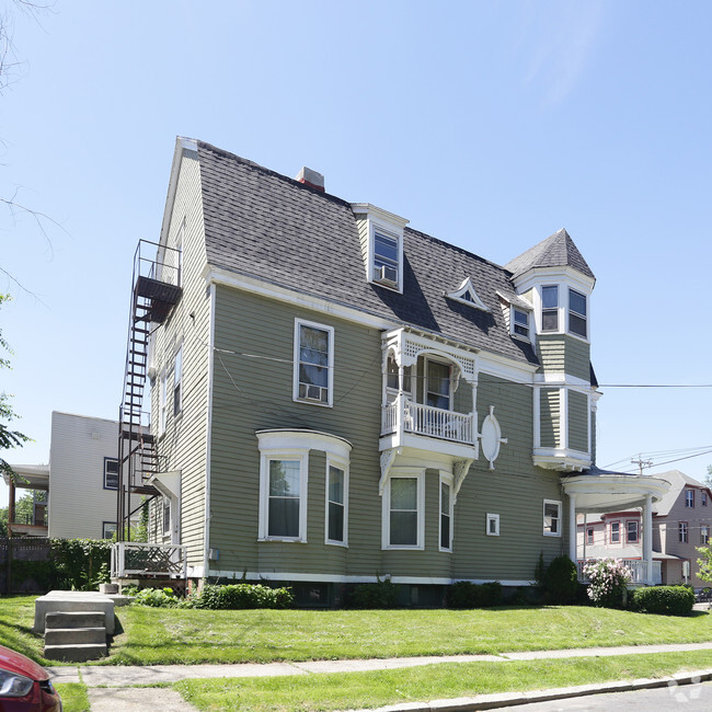 Building Photo - St. Rose Student Housing Portolio