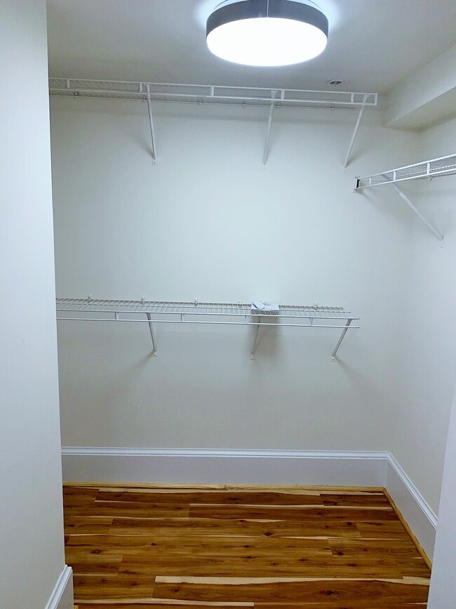 Building Photo - Warder Mansion