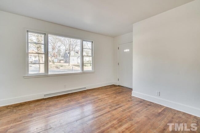 Building Photo - 520 E Geer St