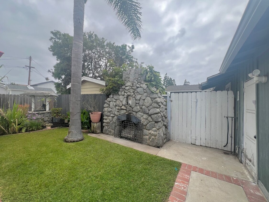 Photo - 379 Hamilton St