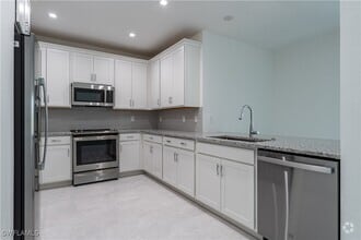 Building Photo - 10905 Preachers Cv Ln