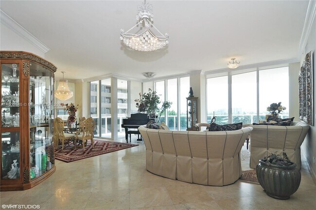 Foto del edificio - 4 br, 4 bath Condo - 10225 Collins Ave Apt...
