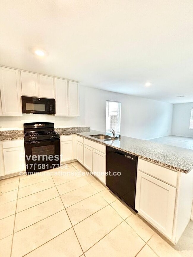 Building Photo - 1517 Vattier St
