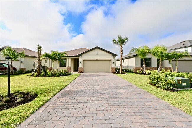 Foto del edificio - 18293 Ridgeline Dr