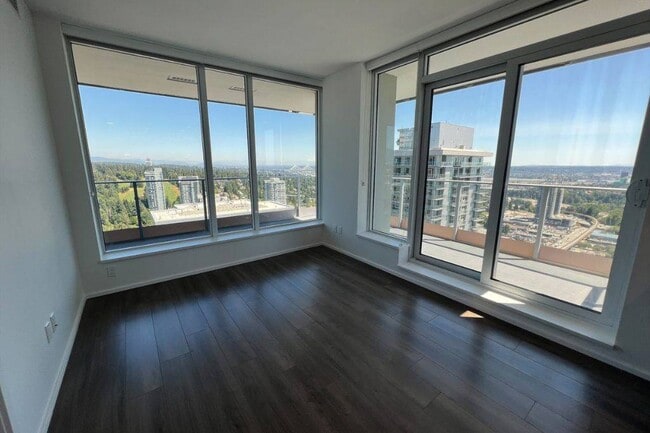 Building Photo - 3809 Evergreen Pl