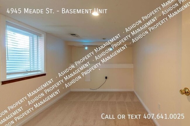 Building Photo - 1 Bed 1 Bath Bottom Unit For Rent in Denver!