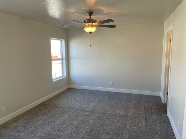 Foto del edificio - Mustang Valley Townhome.