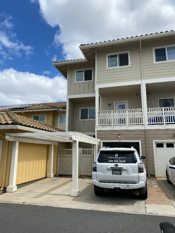 Building Photo - 533 Manawai St