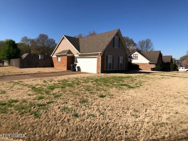 Foto del edificio - 3 br, 2 bath House - 7037 Meadowlands Pl