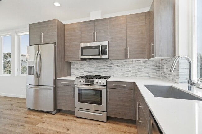 Building Photo - 8823 9th Ave SW