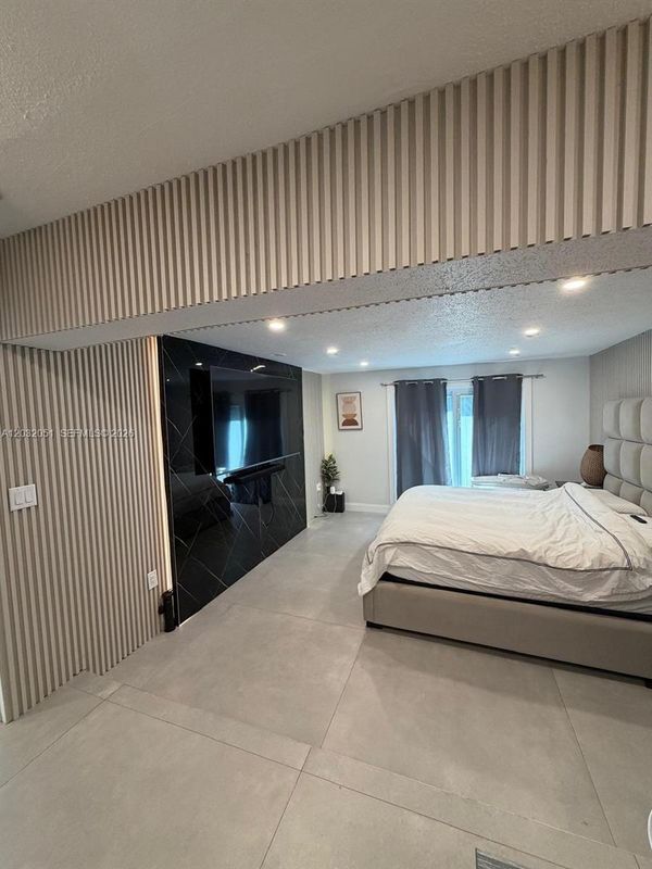 Foto del edificio - 2810 Riverland Rd
