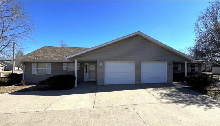 Foto principal - 1407 Roberta Dr