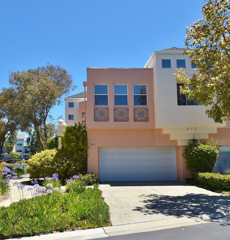 757 Mediterranean Ln, Redwood Shores, CA 94065 Condo for Rent in