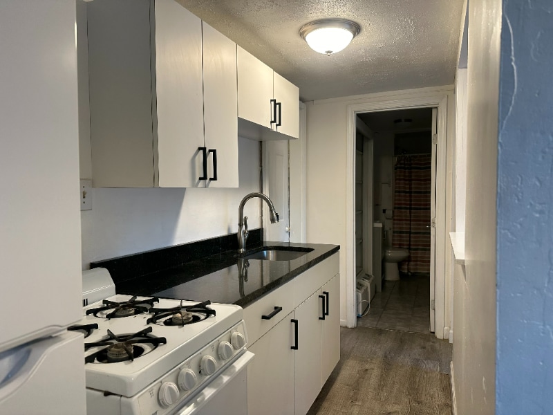 Primary Photo - 16 M St