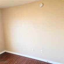 Building Photo - 2120 Ramrod Ave