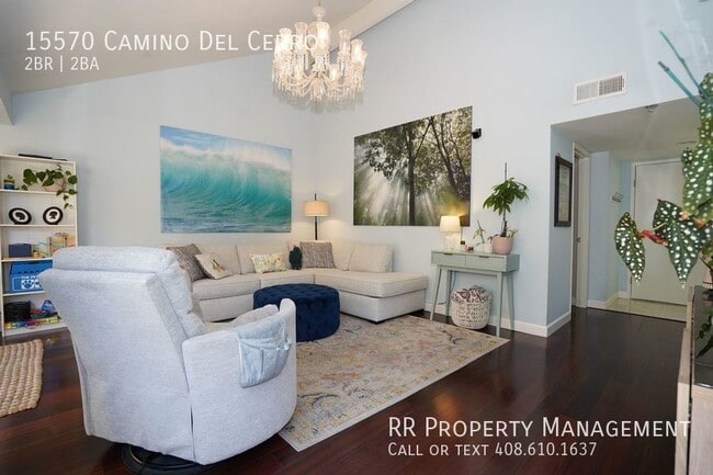 Foto del edificio - Beautifully Updated Townhome in Los Gatos ...
