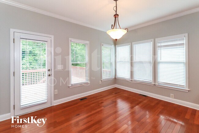 Foto del edificio - 536 Oriole Farm Trail