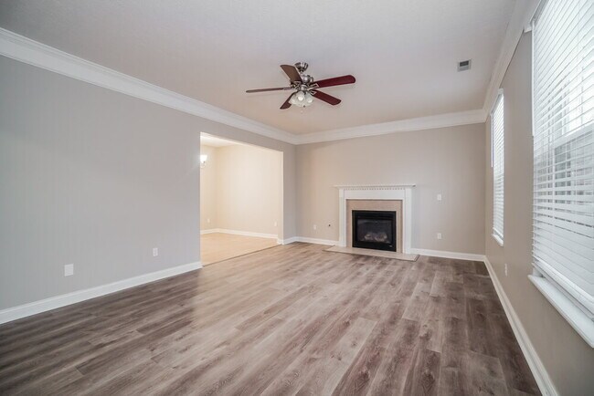 Foto del edificio - 5932 Ruihley Way