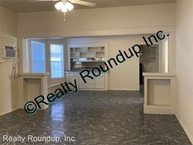Foto del edificio - 2 br, 1 bath House - 1702 S. American St