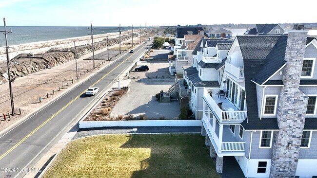 Foto del edificio - 376 Ocean Ave