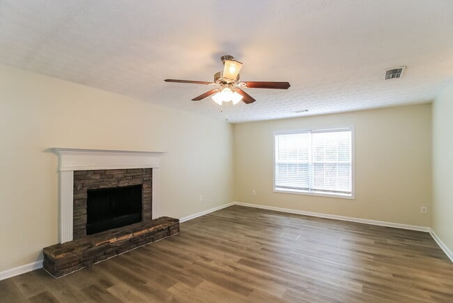 Building Photo - 22 Windcrest Terrace