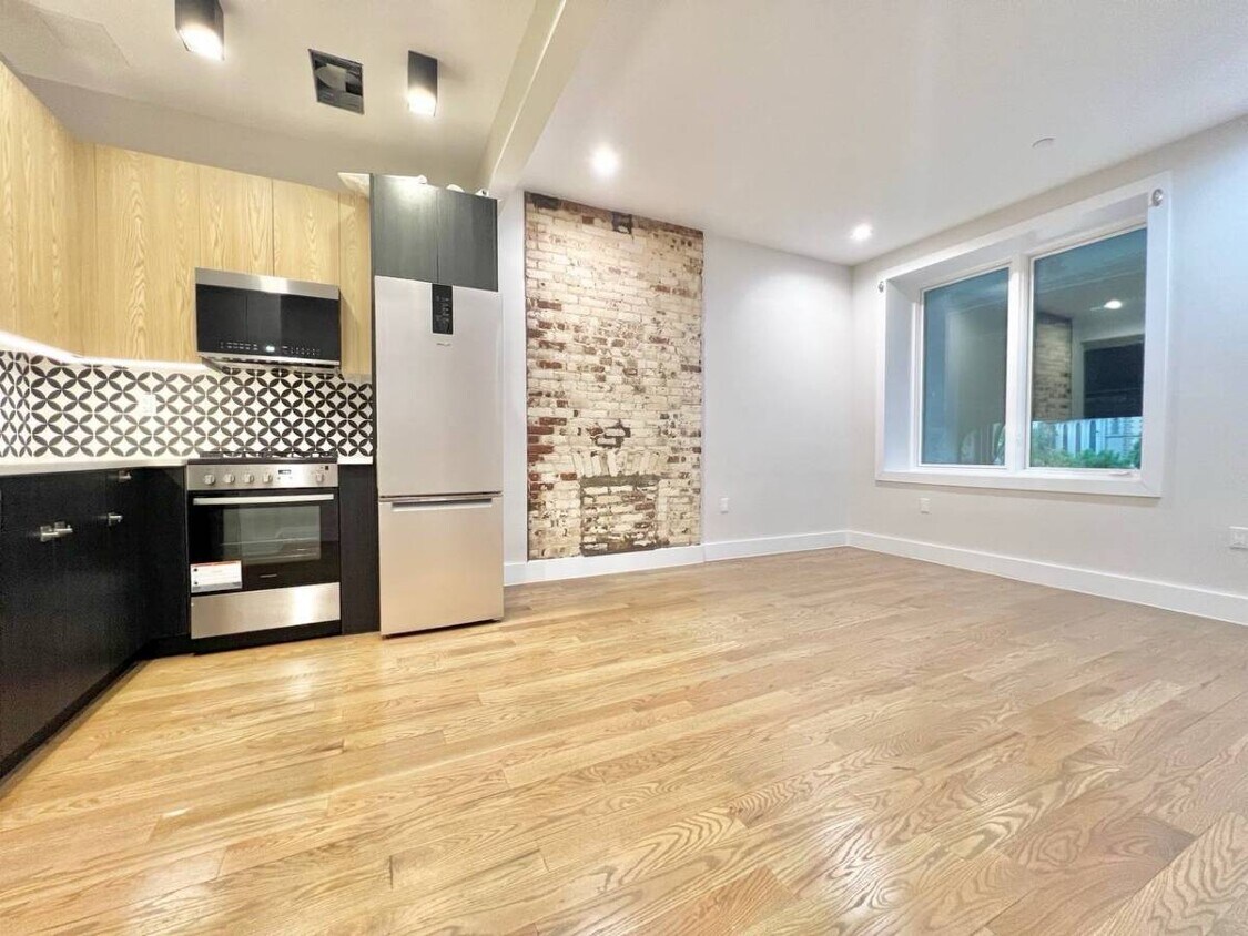 Foto principal - 1024 Rhinelander Ave