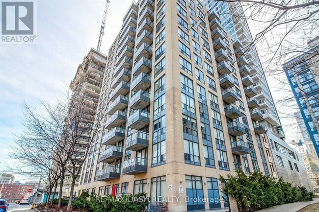 Photo du bâtiment - 76 Shuter St