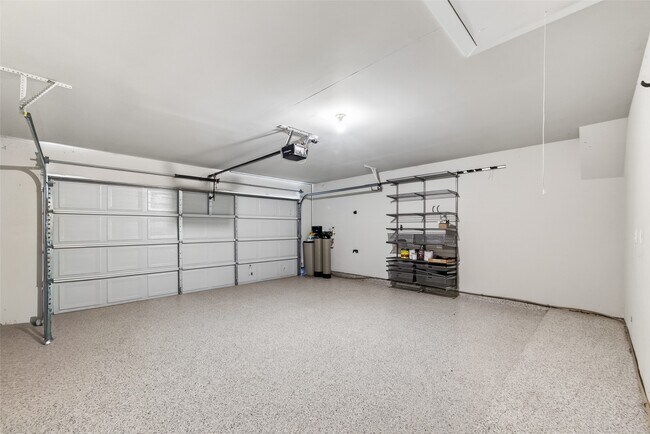 Building Photo - 12322 Sabine Point Dr