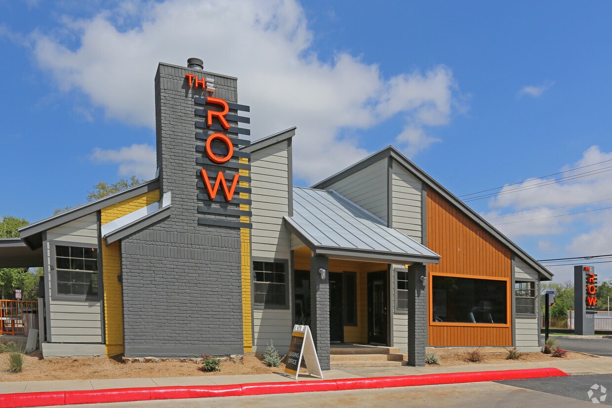 The Row Apartments San Antonio, TX