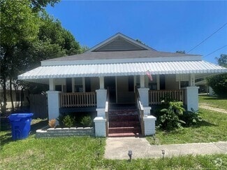 Building Photo - 503 Monroe St