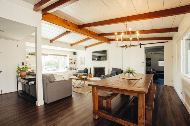 Building Photo - 231 Hannalei Dr