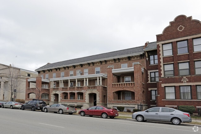 Building Photo - Ohio Commons
