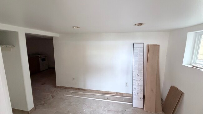 Foto del edificio - 3821 Woodleigh St