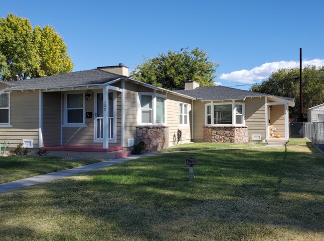 Foto del edificio - 132 Moffett Dr