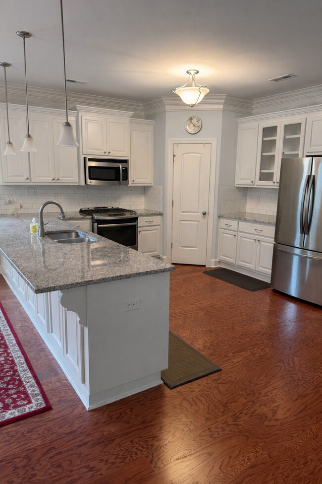 Cocina - 2627 Mountain Stream Way SE