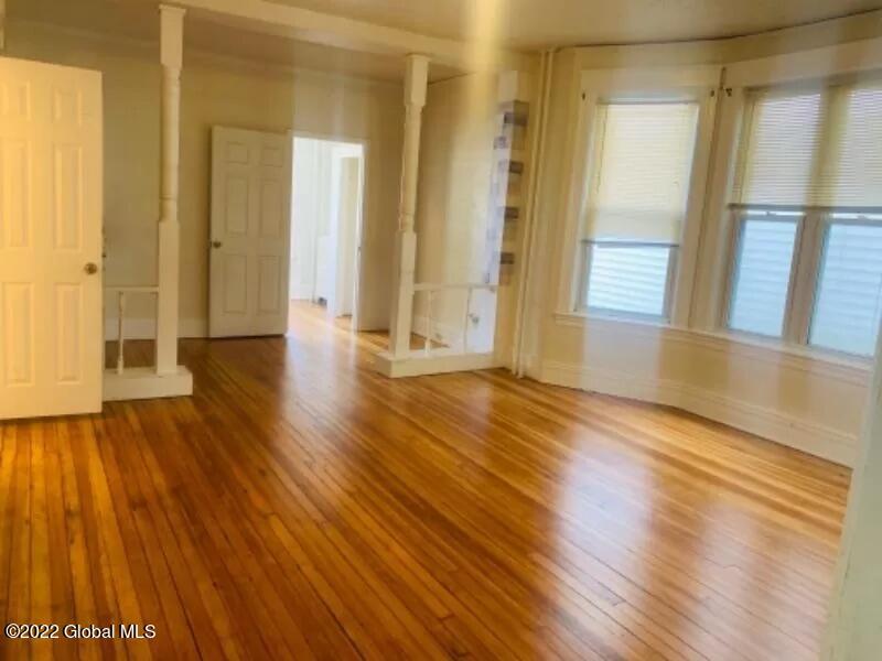 Foto principal - 283 Delaware Ave