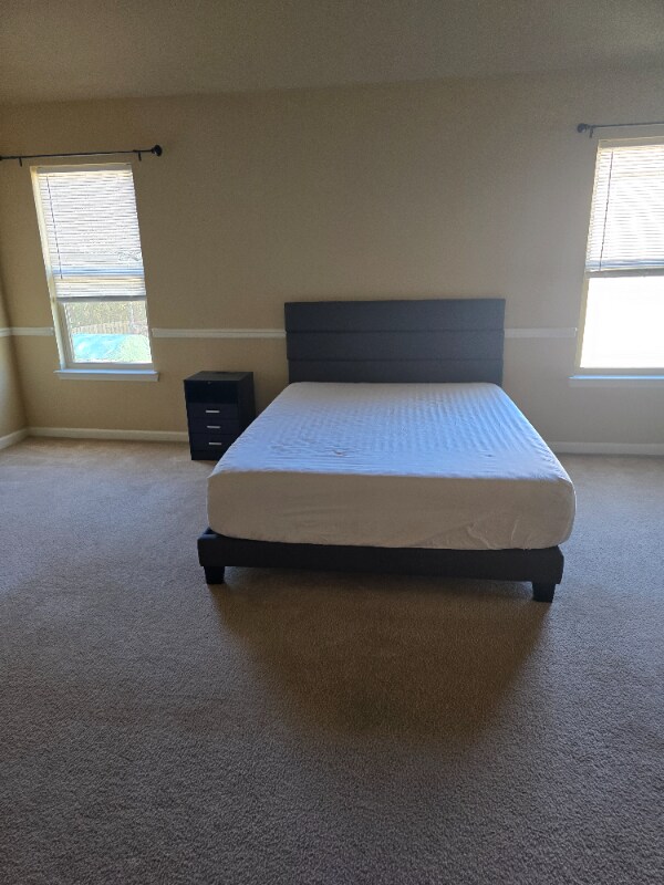 Foto principal - 2797 Huntcliffe Dr