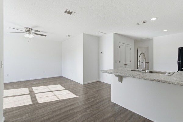 Foto del edificio - 34 Pine St