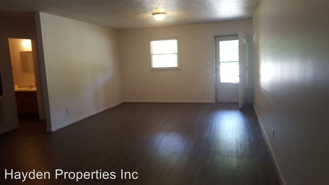 Foto del edificio - 21780 Old Wire Rd