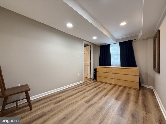 Foto del edificio - 10838 Lockart Ct
