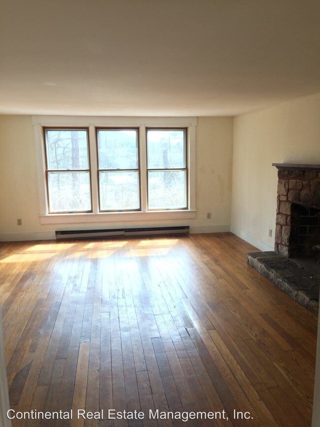 Foto del edificio - 110 Green Acres Ln