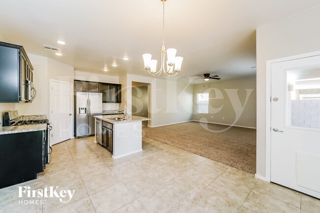 Foto del edificio - 12239 E Metz Dr