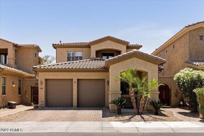 Foto del edificio - 4 bedroom /3 bath Golf Course Home!